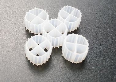comprar Color blanco 11*7mm K1 Biofiltro Hdpe Mbbr Biotransportador Biobollas flotantes online manufacture