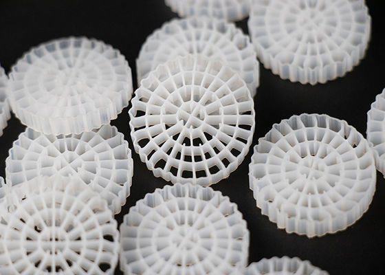 comprar Color blanco MBBR Bio Media Virgen Material HDPE K5 para el tratamiento de aguas residuales online manufacture