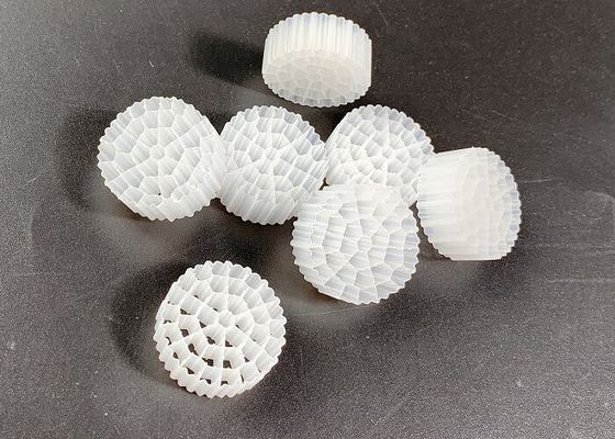 comprar Biotubos Biopipe Bio bolas Biocelular Medios de filtro de color blanco Material HDPE online manufacture