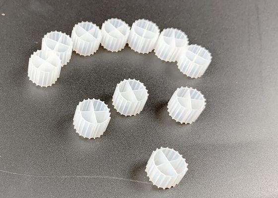 MBBR Medios de filtro biológicos de HDPE blanco IFAS 1000m2/m3