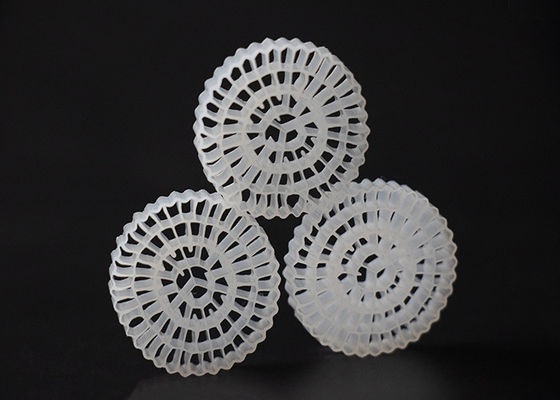 Material virgen HDPE MBBR Bio Media Color blanco y 25*4mm Tamaño Alta superficie MBBR