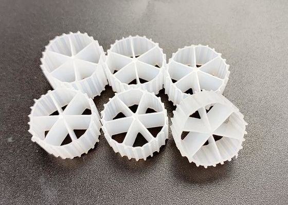 PE04 Gran superficie de color blanco MBBR Bio Media 6 habitaciones 800m2/M3