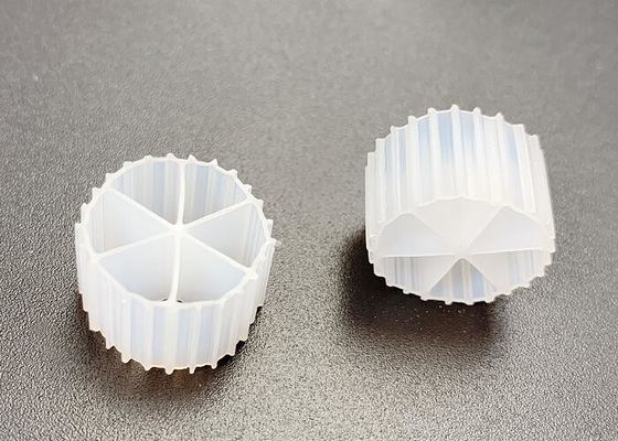 IFAS HDPE de color blanco MBBR cama móvil reactor de biopelícula tanque de aireación remoción de bacalao