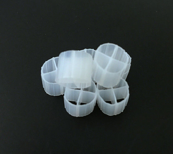 HIPS Biofilter de cama móvil de plástico de color blanco tamaño 12 * 9mm