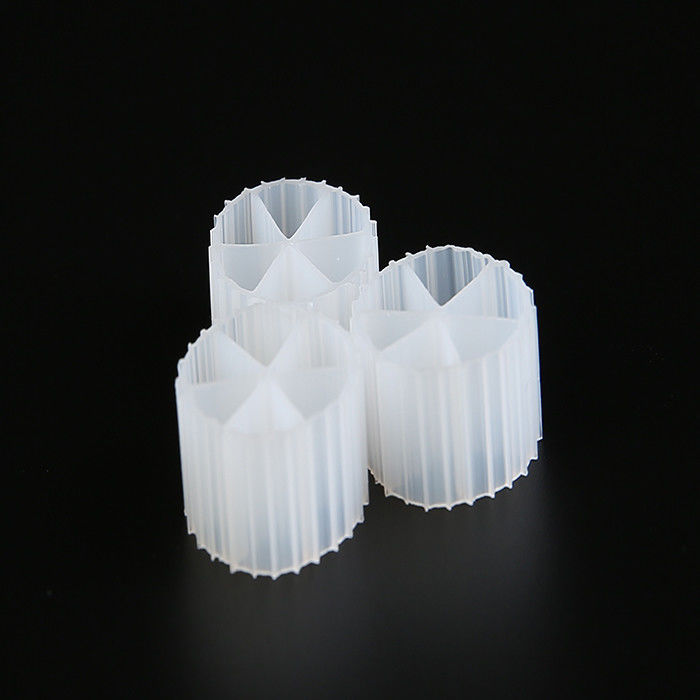 Koi Pond Biocell Filter Media Plastic Bio Media 6 agujeros con color blanco y HDPE virgen