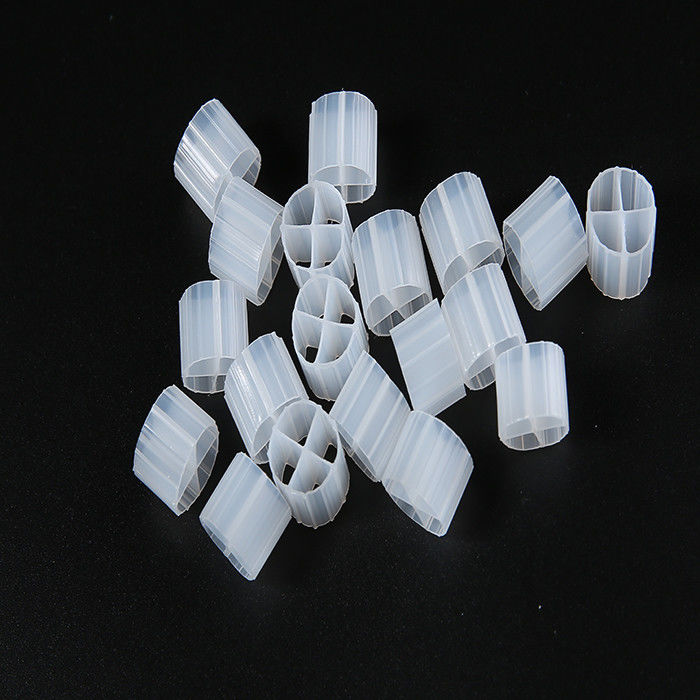 Medios de filtro de plástico MBBR de alta eficiencia Bajo consumo de energía MBBR biotransportador