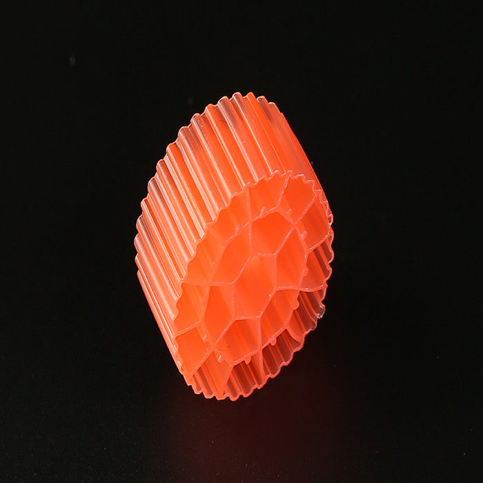 Ahorro de espacio Medios de filtro flotantes rojos K3 Medios de filtro Resistencia al choque