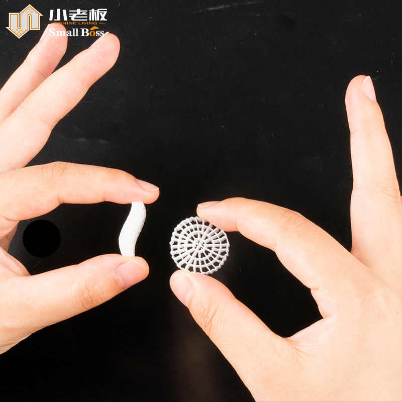 Mbbr Filtro de acuario de plástico PE Material 1600M2/M3 para piscifactoría