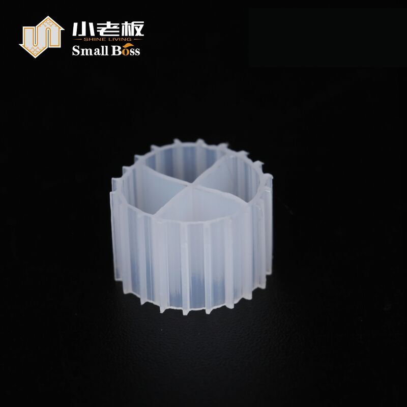 Medios de filtro biológicos de tamaño pequeño de HDPE K1 900m2 / M3 Superficie 11*7mm Tamaño