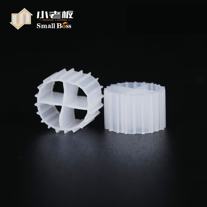 Medios de filtro biológicos de tamaño pequeño de HDPE K1 900m2 / M3 Superficie 11*7mm Tamaño