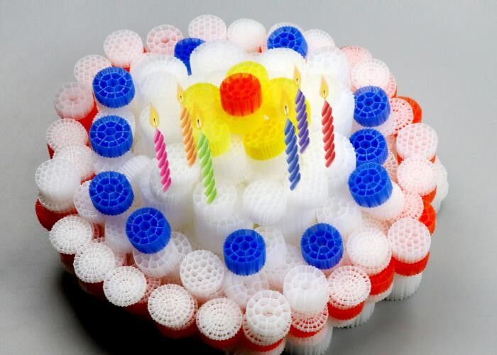 Alta eficiencia MBBR Bio Media K1 Micro Media 12 mm X 9 mm Color blanco