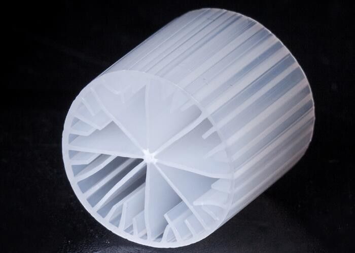 Material virgen de HDPE MBBR biopipe Medios de filtro para el tanque anaeróbico 15*15mm Tamaño