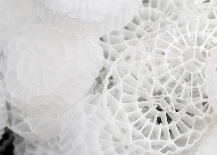 Tratamiento de aguas industriales Medios de filtro de células biológicas MBBR flotante terrestre