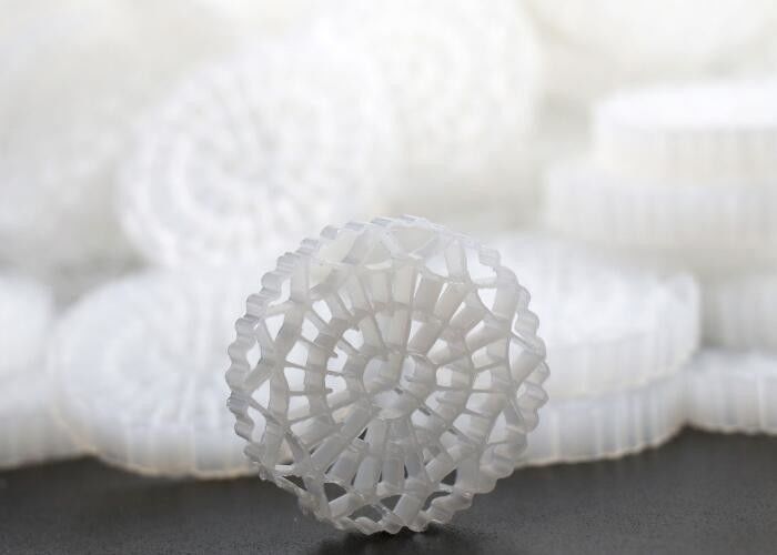 Tratamiento de aguas residuales Biochip Bio Media MBBR Biofilter portador Medios Bio bolas