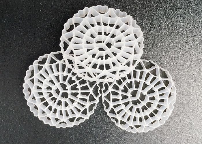 PE63 en forma de flor MBBR Bio Media con gran superficie 1200m2/m3