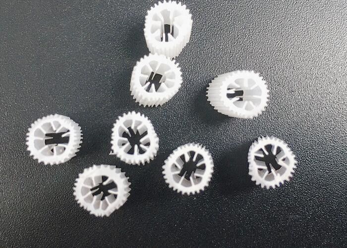 Ahorro de espacio Medios de filtro flotante de plástico Kaldnes Medios de filtro biológico