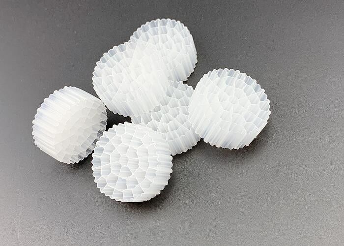 Tratamiento del agua Gran superficie MBBR Biocell Filter Media 25*10MM