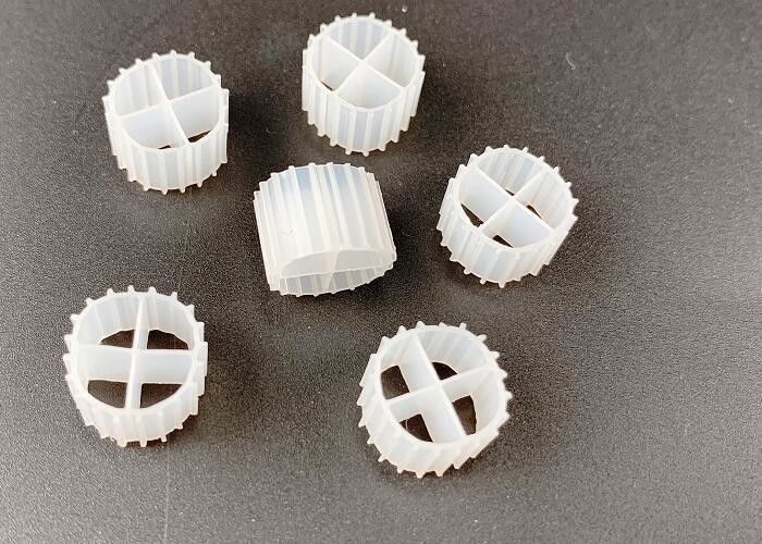 Estación de tratamiento de aguas residuales con tecnología de filtro de medios mbbr kaldnes k1/k3 para sistemas de acuicultura ras