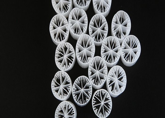 Área de superficie grande K5 Medios flotantes de filtración Medios de filtración de tratamiento de agua