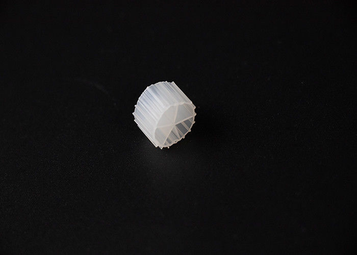 MBBR 100% virgen HDPE PE04 BIO Medios de filtro Blanco Color 0,98 g/Cm3