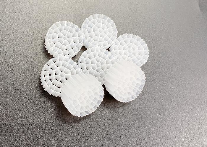 Medios de filtro de aguas residuales MBBR Reactor de biopelícula de lecho móvil HDPE