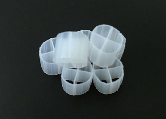 mbbr medio biológico flotante de plástico para el tratamiento de aguas residuales de estanque de koi hecho de hdpe