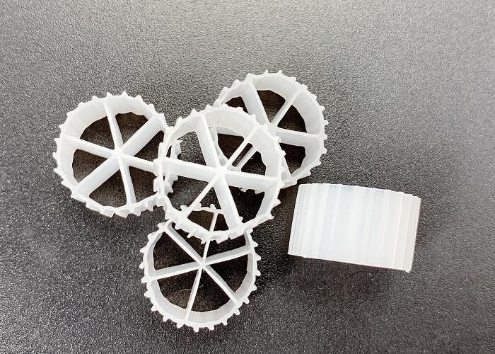 Cama móvil Biofilm Reactor Tanque de aireación flotante Kaldnes Filtro de medios virgen HDPE