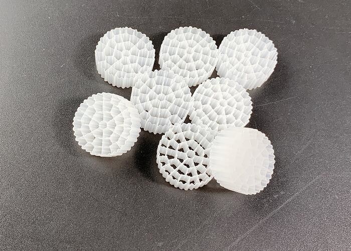 Color blanco SBR Tratamiento del agua de proceso MBBR Medios de filtro ROHS REACH